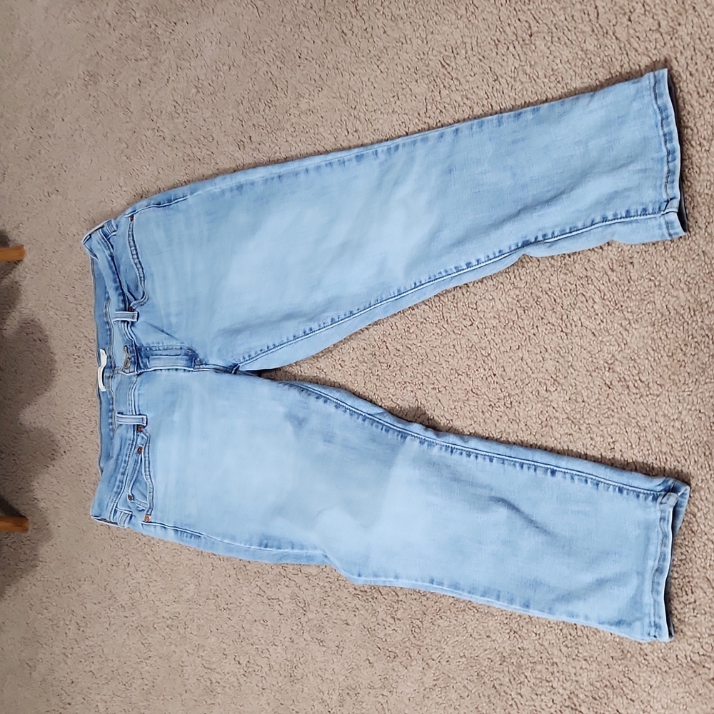 Levi's boyfriend waist 32